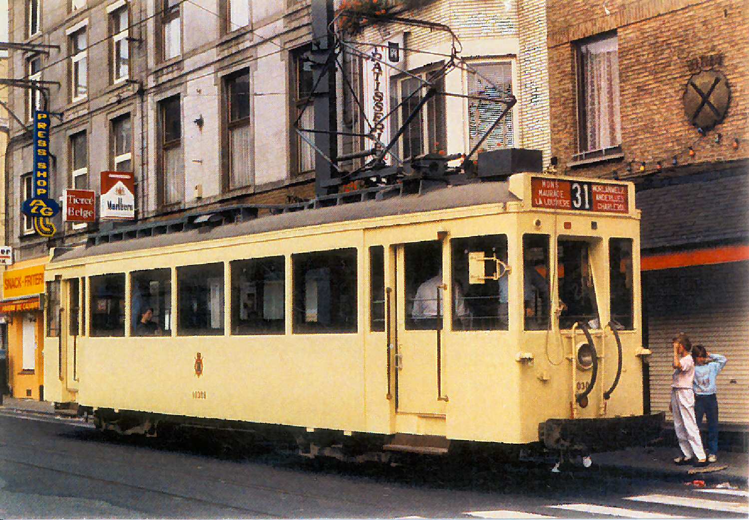 Havr : Tram venant de Mons.