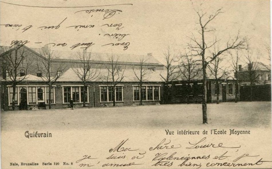Quivrain : Vue intrieure de l'Ecole Moyenne (1907).