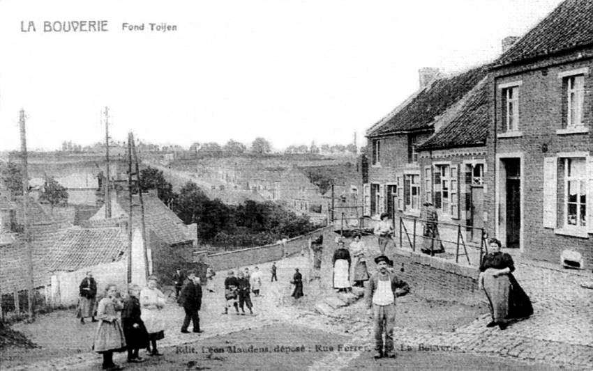 La Bouverie : Fond Toijen. A l'arrire plan, la rue du Grand Passage.