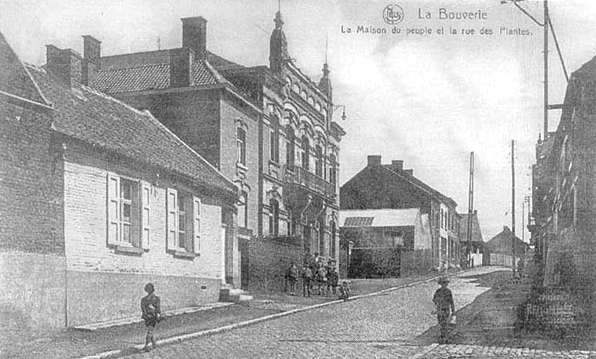 La Bouverie : Maisin du Peuple et rue des Plantes.