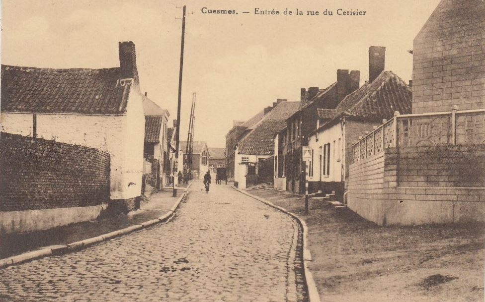 Cuesmes : entre de la rue du Cerisier.