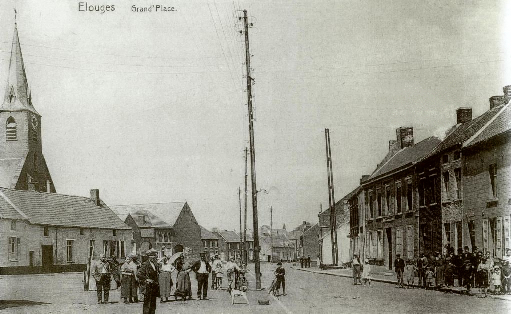 Elouges : Place de lEglise.