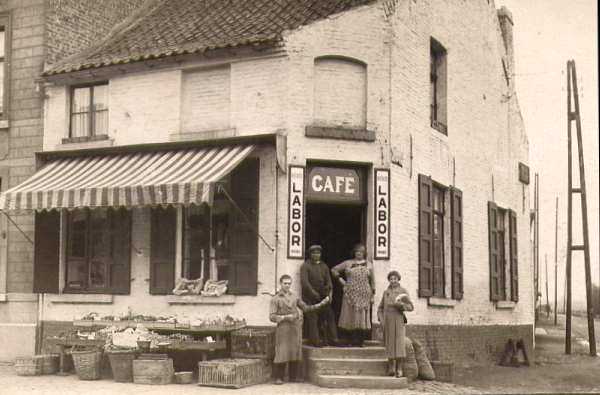 Saint-Ghislain : Caf.