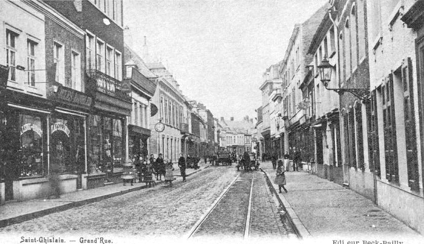 Saint-Ghislain : Vue de la grand rue, l'horloger Verdier  gauche.