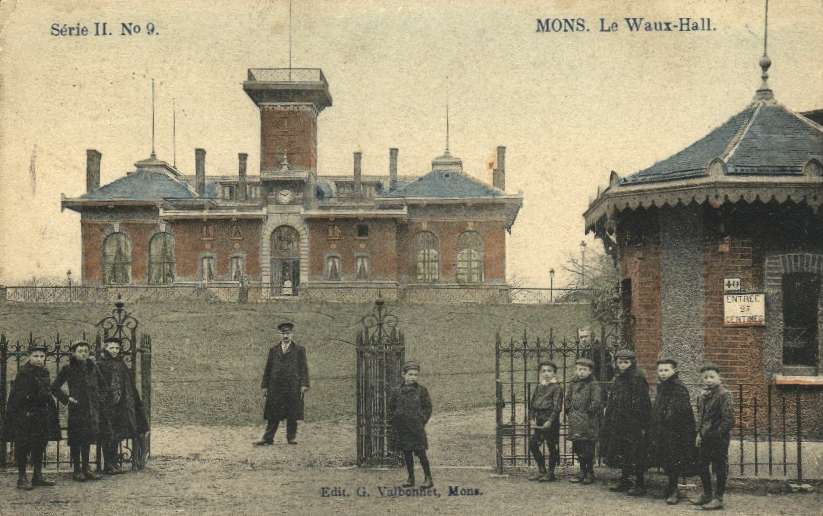 Mons : Entre du Waux-Hall.