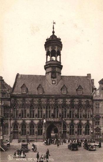 Mons : L'Hotel de ville.