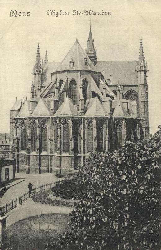 Mons : glise Sainte Waudru.