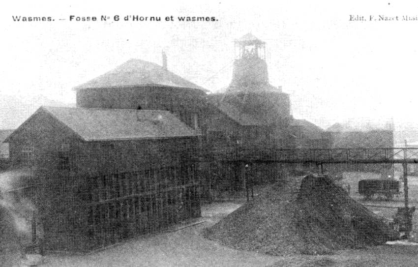 Wasmes : puits n 6 de la SA du charbonnage d' Hornu et Wasmes (au bout de la rue du Pont d' Arcole).