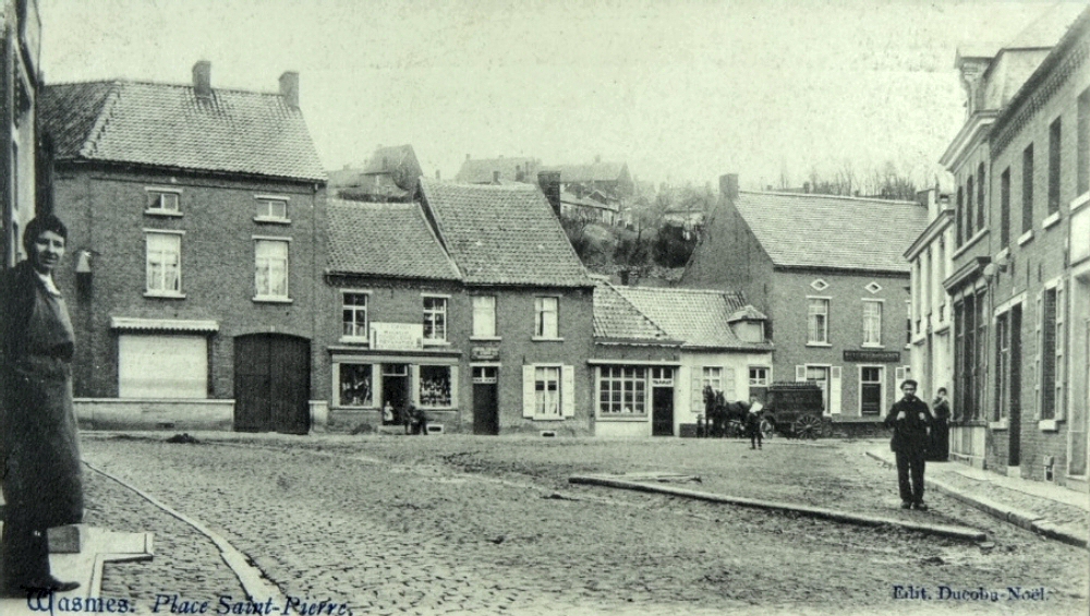 Wasmes : Place Saint-Pierre.