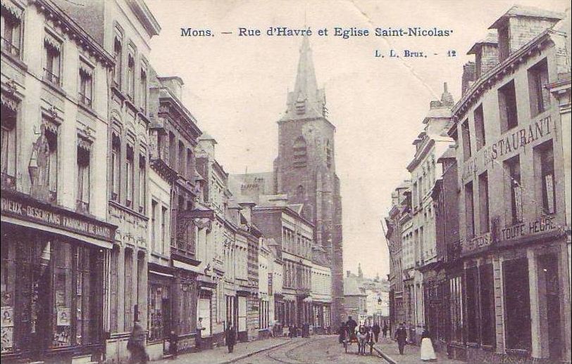 Mons :Rue d'Havr et Eglise Saint-Nicolas. 